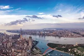 光谷地王破2万，武汉买房还是早点好图片