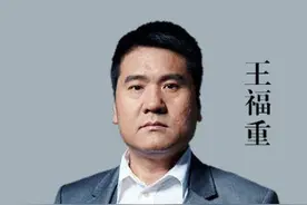 专家王福重：农民不要用收割机收粮会污染环境，吃粮和农民没关系图片