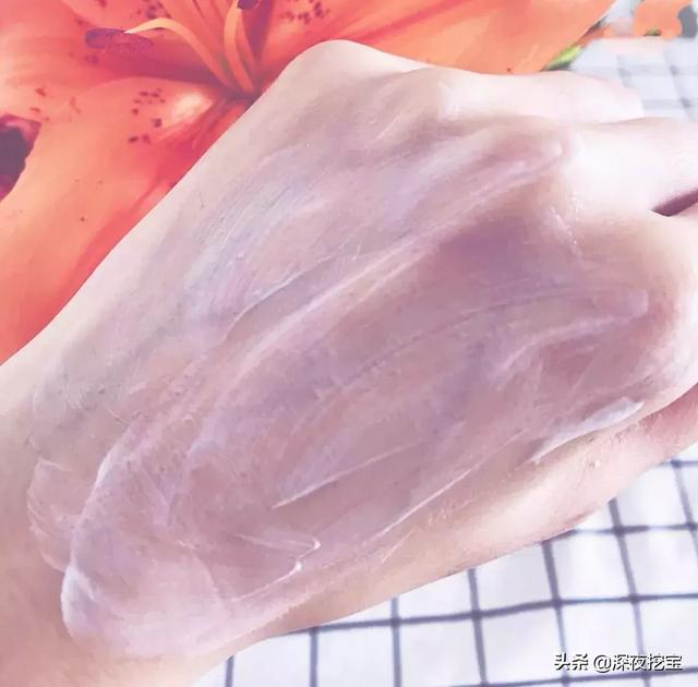 珂润和凡士林哪个身体乳好