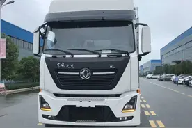 国六东风天龙新KL前四后八龙擎465马力9米6冷藏车图片