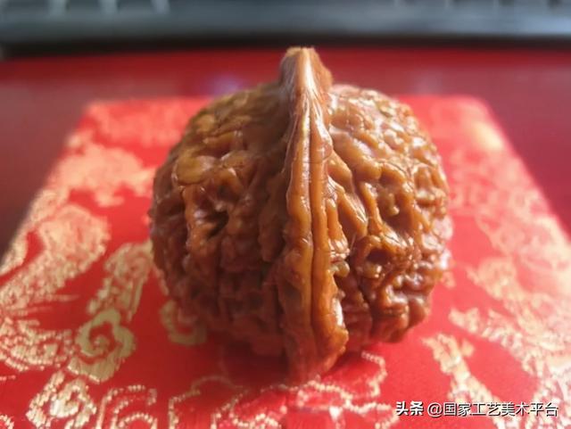 核桃中的极品你知道吗？史上最全盘点，文玩核桃的分类及图片！