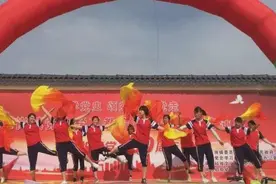 汝南县王岗镇举行党史学习教育主题活动文艺演出图片