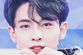 秦霄贤高清图片（来源网络，侵权删）图片