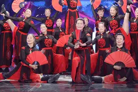 老人更“疯狂”？老年人硬核健身图鉴来了！太牛了图片