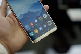 良心！华为5年前老旗舰，又得到系统更新了图片