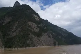 上海游客去长江三峡需要多少钱？看完这篇三峡游轮攻略就知道了图片