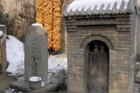 贵州一山村有上万个活死人墓，年迈老人会被“活埋”，为何会这样图片