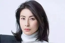 郭晶晶用1.6亿豪宅晒衣服，跳水皇后底气十足，不屑于融入贵太圈图片