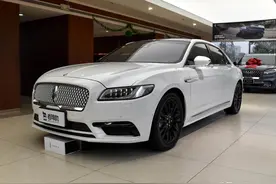 长度超过5米1，座椅还带按摩的进口豪华大轿车，带你看林肯大陆图片