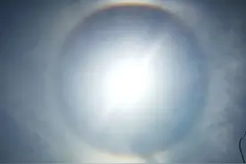 长春的天空昨日出现“日晕”奇观！你看到了吗？图片