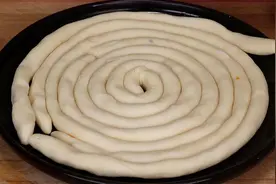 30年老保姆教我拿手绝活，一拉一扯瞬间变面条，吃一次念念不忘图片