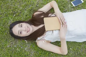 男人过了五十岁，身边还需要女人吗？看看过来的女人都怎么说图片