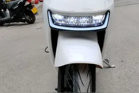 台铃超能版狮子王来了，续航150配蓝牙音响，可接电话喜欢吗？图片