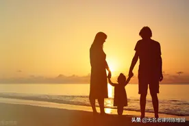 婚礼上的拾荒嘉宾－养父母的伟大情操图片