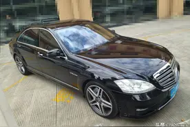 老款奔驰的质量有多好？这辆十年前卖300多万的奔驰S65告诉你答案图片