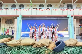 童心向党颂祖国 革命星火代代传图片