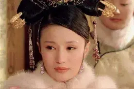 甄嬛传：难怪欣贵人能活到最后，你看她做了啥动作？果然是人精图片