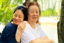 80岁著名艺术家朱曼芳近照曝光，气韵犹存，是达式常首位银幕恋人图片