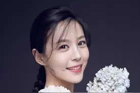 穷到没钱交电费，被《爱情公寓》改变命运，她是李金铭也是美嘉图片