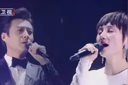 靳东袁泉深情合唱《当爱已成往事》满满回忆令人怦然心动好听图片