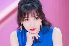 柳岩“借胸上位”？包贝尔婚礼上被婚闹，人生苦楚只有大鹏知图片