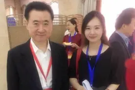 万达最“神秘”女秘书，月休15天，年薪百万，仅为王健林一人服务图片