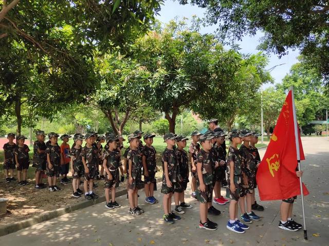 学生特训基地怎么收费(图2)