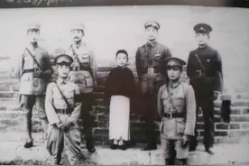 孔子77代嫡孙出生，军队驻守，将军省长坐镇，为何这么大阵仗？图片