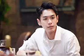 最后的赢家：赵又廷秦霄贤喜提“二傻”称号，张若昀成智慧担当图片