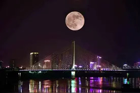 刘禹锡的这首中秋诗，仅开篇两句，便美得令人神往图片