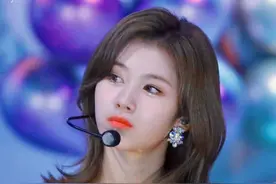 Sana（凑崎纱夏），韩国女团成员图片