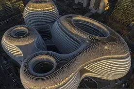 地产风云录：巨头们的猎杀游戏，下一个恒大是谁？图片