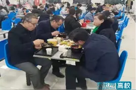 甘肃民族师范学院党委书记深入学生餐厅检查工作图片