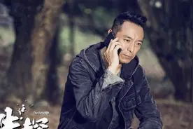 姜皓文新剧跪地爆哭，52岁夺最佳男配，曾豪花7位数买楼送老婆图片