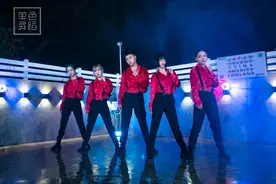 七夕情人节，舞蹈演绎蔡徐坤的这一首《情人》，陪你共浪漫图片
