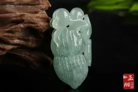 翡翠花生寓意知多少，适合什么人佩戴？图片