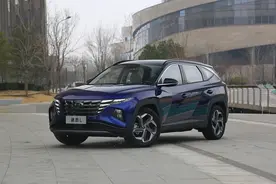 北京现代第五代途胜L，前脸设计特别犀利、凶悍，显得很有力量感图片