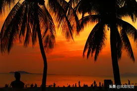 初夏时节，打卡三亚，海边夕阳余晖美不胜收图片