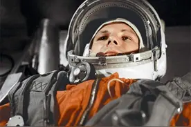 苏联两悲催宇航员：刚上天国家没了，在外太空飘111天，最后怎样图片