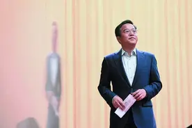 这才是最牛富二代，“浙商教父”之子捐近50亿成“中国首善”图片