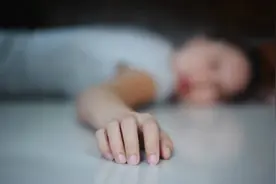 “迷药”真的一闻就倒？一位女医生亲自试验，后来结果如何？图片