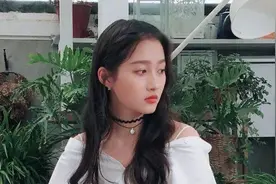 谁是关注度七天飙涨的十大95后女明星之首？关晓彤沈月杨超越图片