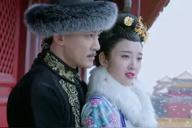贵妃肚子痛，顺治带御医看望，御医说出真相后，顺治：赐三尺白绫图片