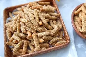 想吃芝麻酥条，教你最简单的做法，几块钱能做一大篮，香酥爽脆图片