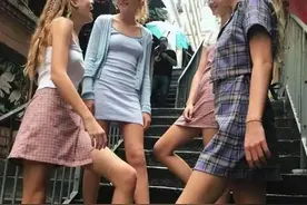 优衣库童装被玩坏！“网红”居然要跟小朋友抢衣服穿！连婴儿服也不放过！上海门店最新回应图片