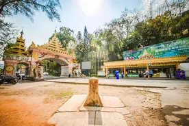 云南边境旅游，为什么很多游客手机被封号？当地导游这样说图片