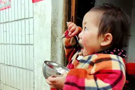 送孩子回老家2周，变化大的害怕，看得又喜又忧，谁来教我怎么办图片