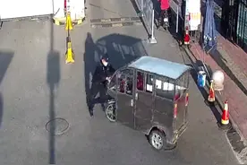警探号｜“黑摩的”女司机遇检查疯狂逃窜 民警被冲撞出数米远图片