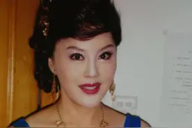 贾玲之前还出过一位女相声演员，而且她还是郭德纲的同门师姐图片