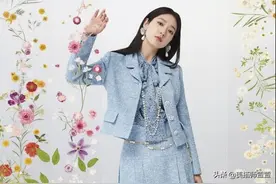 欧尼朴信惠早春写真，穿粉蓝紫多套裙装演绎繁华似锦，气质一级棒图片